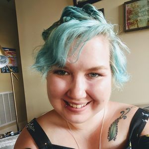 Meet your Posher, Rae